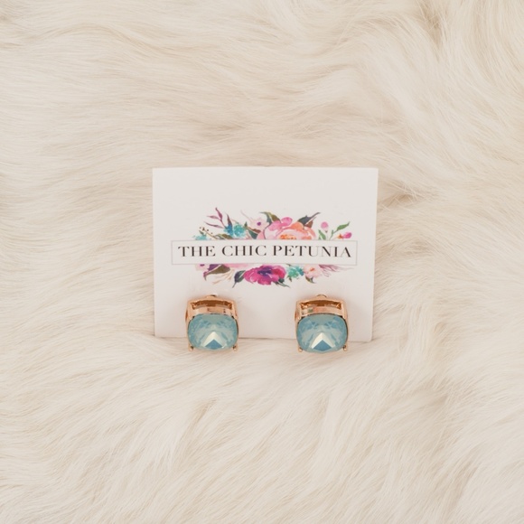 Blue Opal 14K Earrings - Picture 2 of 3